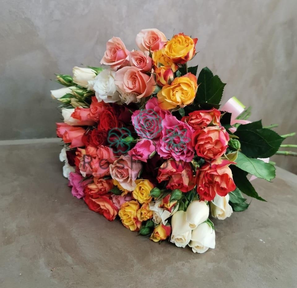 Букет цветов из: Розы в Агирише