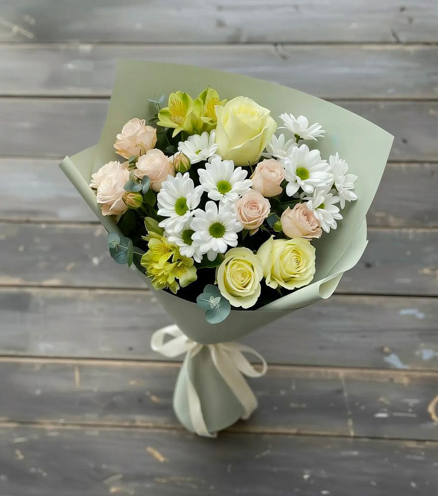 Букет цветов из: Альстромерии, Розы и Хризантемы в Агирише