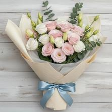 Букет цветов из:  Лизиантусы в Агирише