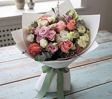 Букет цветов из:  Розы, Лизиантусы и Гвоздики #REPLACE_PRED# Агирише