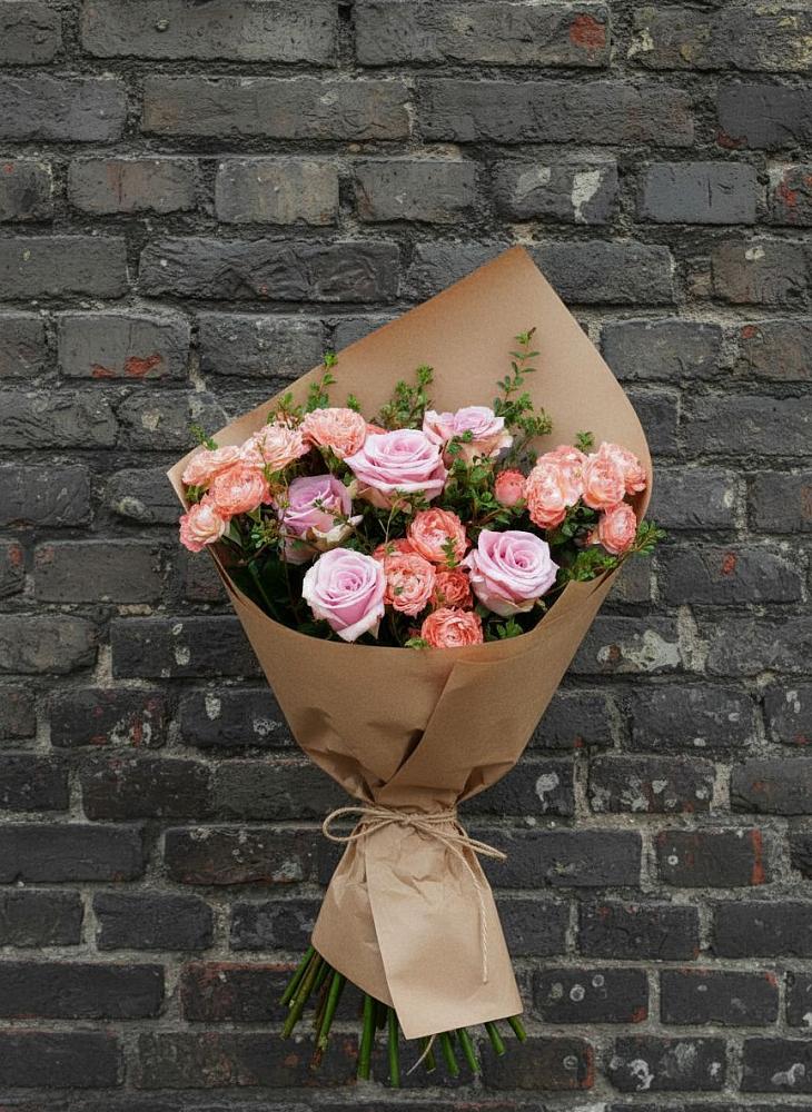 Букет цветов из: Розы в Агирише