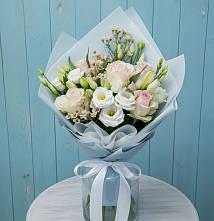 Букет цветов из:  Розы и Лизиантусы #REPLACE_PRED# Агирише